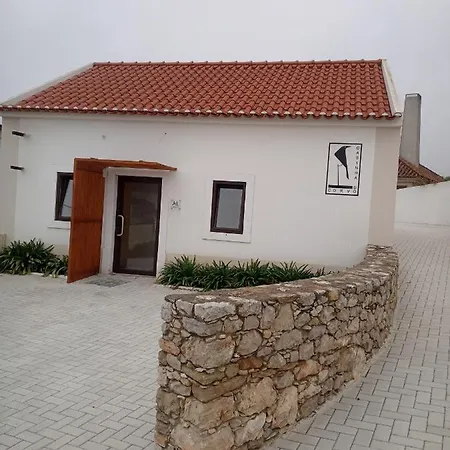 Casinha Do Corvo *