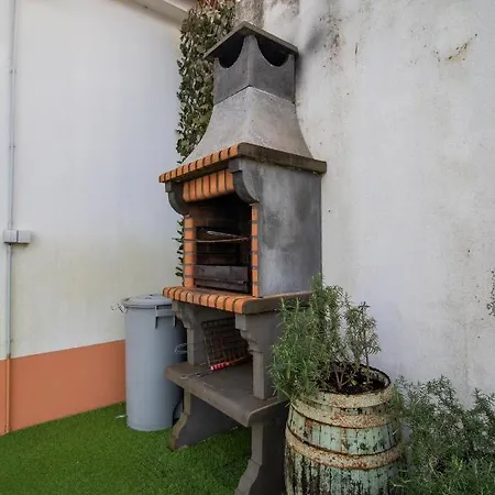 Lägenhet Casinha Do Corvo *