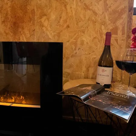 Lägenhet Casinha Do Corvo *