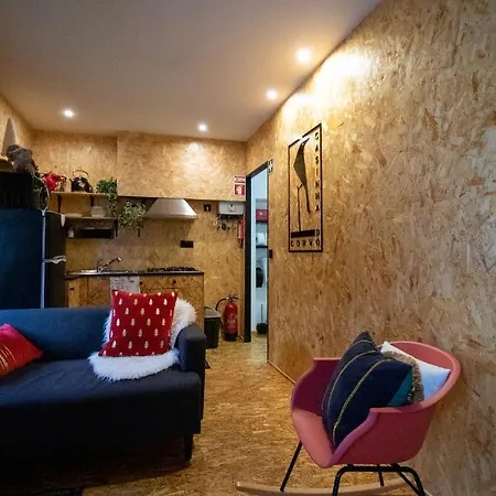 Casinha Do Corvo