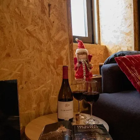 Casinha Do Corvo Apartment