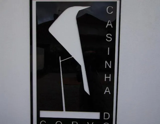 Casinha Do Corvo *